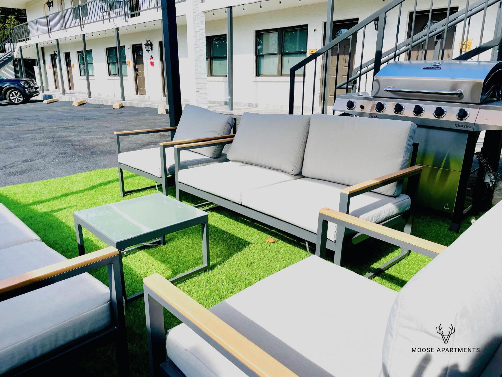 The Moose #9 - Brand New Luxe Modern Loft With Free Parking, King Bed & Fast Wifi Apartman MemphisMemphis  Kültér fotó